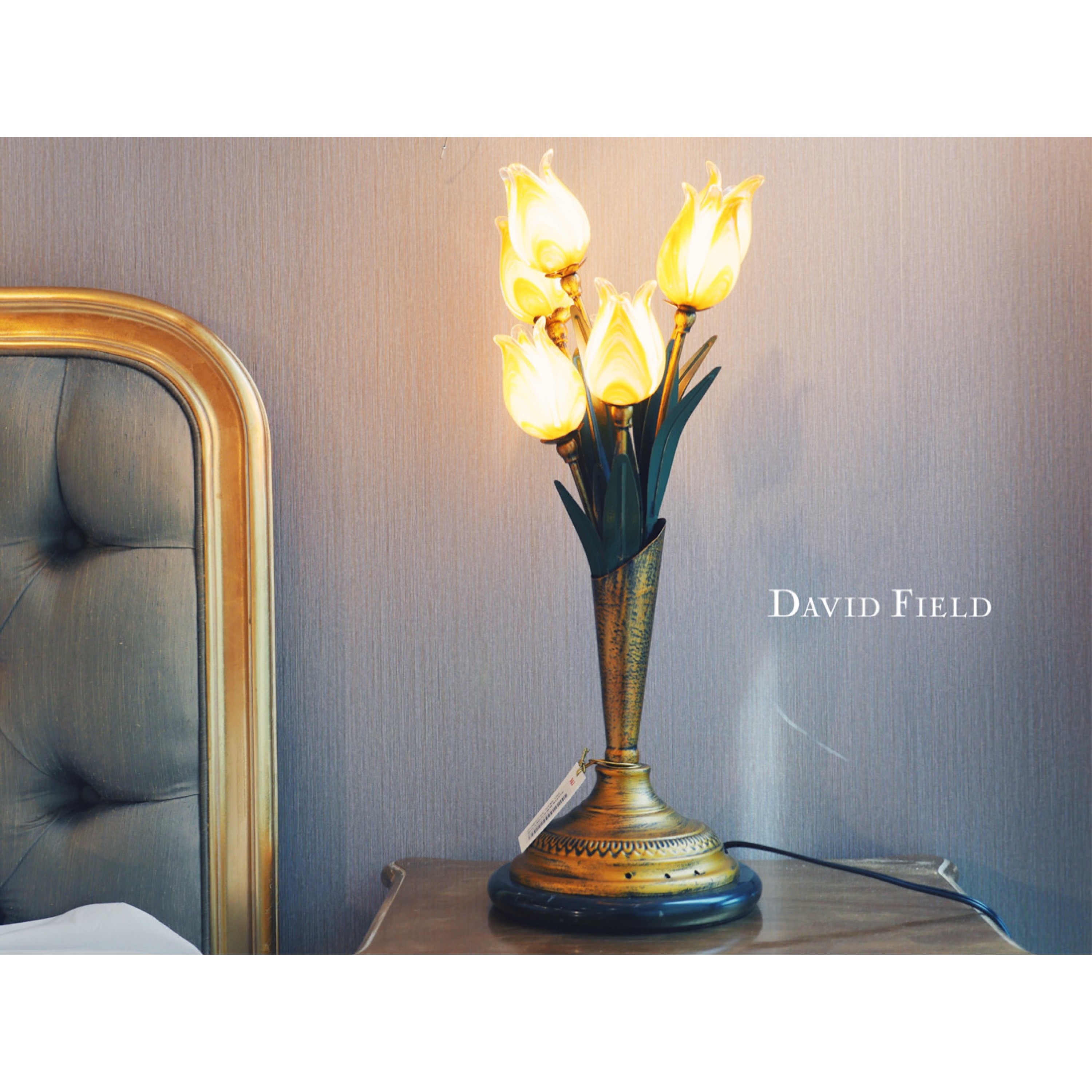 鬱金香桌燈-612T7A